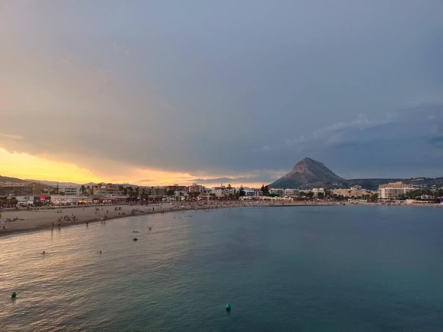 Javea Port Townhouse With Amazing Sea Views & Communal Pool Villa Luaran gambar